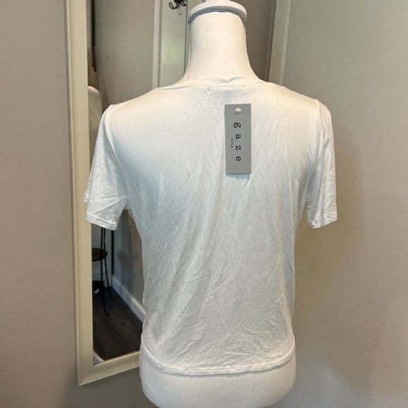 NWT Gaze White T shirt with twisted front, Size Medium - Picture 5 of 9